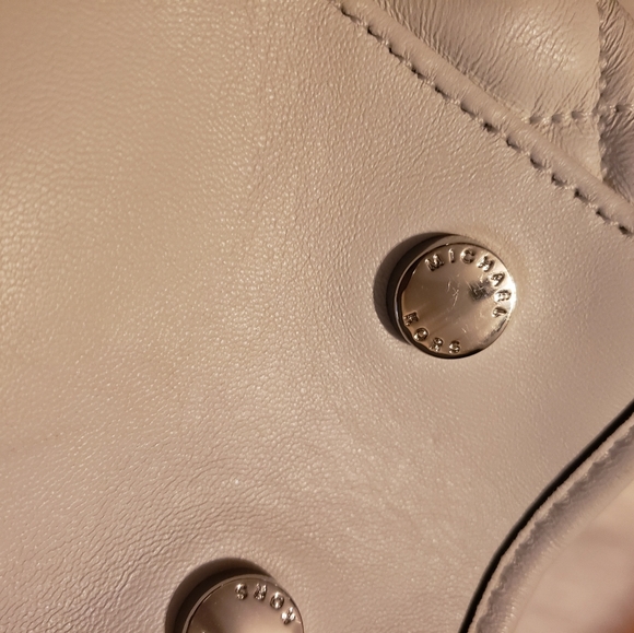 Authentic Michael Kors Kathy Large Satchel - Picture 6 of 9